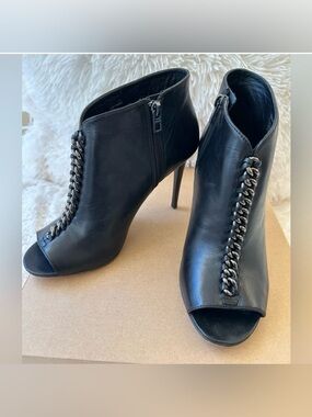 Coach Black Leather Open Toe Chain Ankle Booties Stiletto Heel Women’s Size 9.5